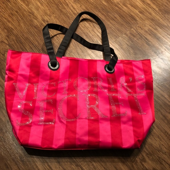 Victoria's Secret Handbags - Victoria’s Secret tote